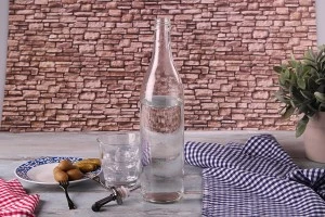 Bouteille de vodka et ouzo 700 ml-3