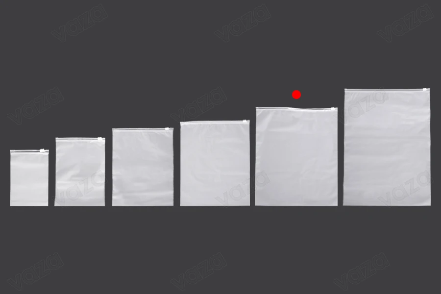 Sachets d'emballage en plastique 300 x 350 mm, semi-transparents mats avec fermeture éclair - 100 pcs Sachets d'emballage en plastique 300 x 350 mm, semi-transparents mats avec fermeture éclair - 100 pcs-photo_groupe