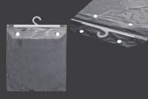 Σακούλες πλαστικές 26x32 cm με κρεμάστρα - 25 τμχ Σακούλες πλαστικές 26x32 cm με κρεμάστρα - 25 τμχ