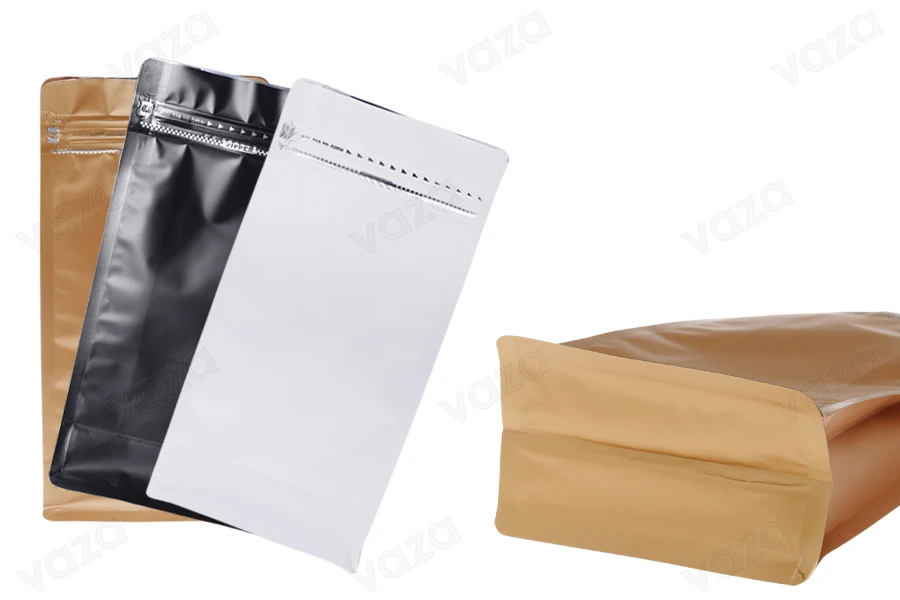 Doy Pack type aluminum bags, closing with heat sealing, opening with security tape and using the zipper 135x80x265 mm - 3 colors-