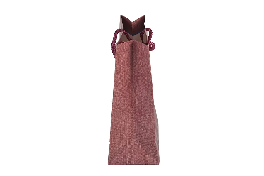 Paper gift bag with handle in many different colours in size 160x80x200 mm Paper gift bag with handle in many different colours in size 160x80x200 mm