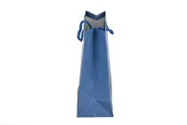 Paper gift bag with handle in many different colours in size 160x80x200 mm Paper gift bag with handle in many different colours in size 160x80x200 mm