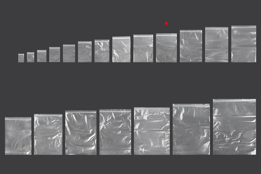 Transparent zip lock plastic bags in size 140x200 mm - 100 pcs Transparent zip lock plastic bags in size 140x200 mm - 100 pcs