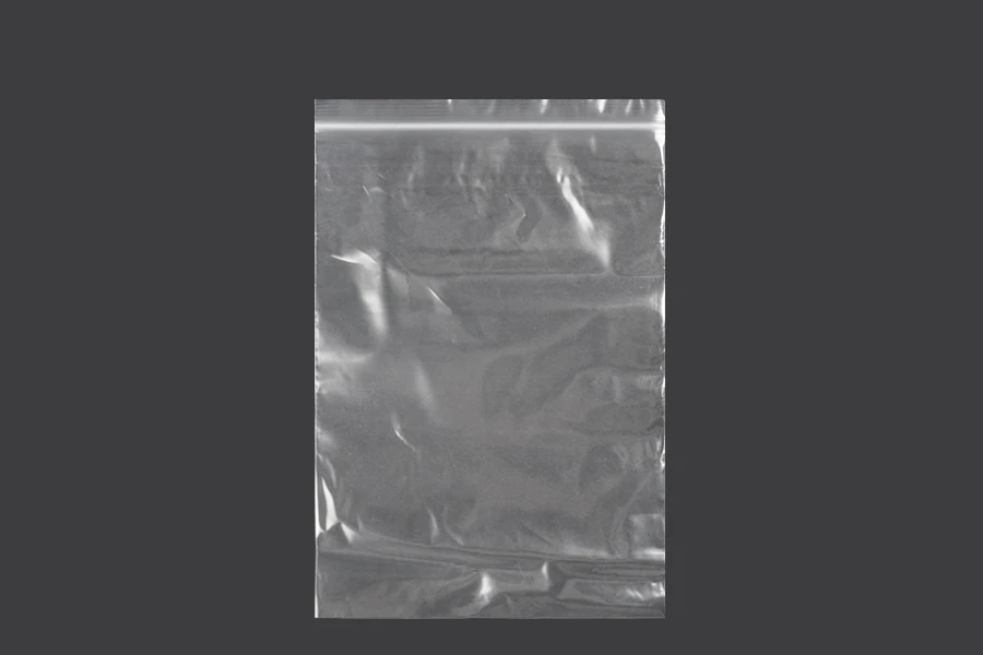 Σακουλάκια με κλείσιμο zip 150x220 mm διαφανή πλαστικά - 100 τμχ Σακουλάκια με κλείσιμο zip 150x220 mm διαφανή πλαστικά - 100 τμχ