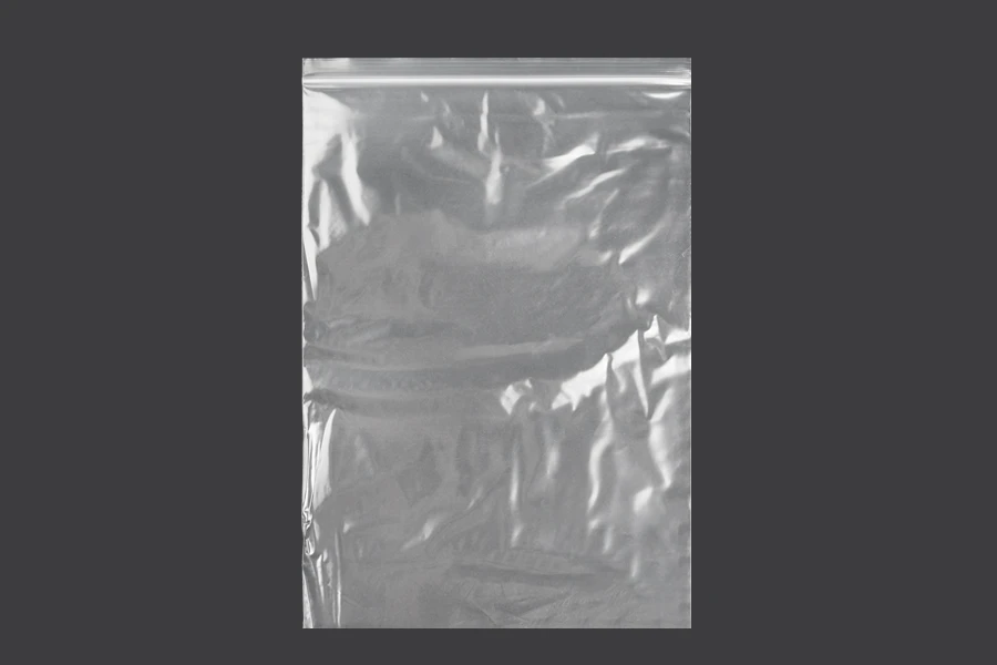 Σακουλάκια με κλείσιμο zip 220x320 mm διαφανή πλαστικά - 100 τμχ Σακουλάκια με κλείσιμο zip 220x320 mm διαφανή πλαστικά - 100 τμχ
