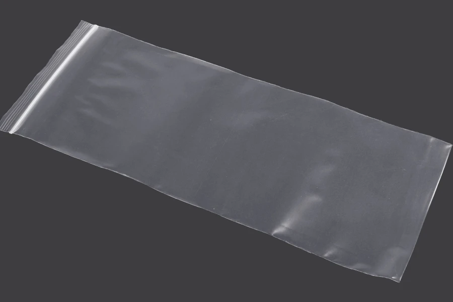 Taschen mit Reißverschluss 120x300 mm transparenter Kunststoff - 100 Stk Taschen mit Reißverschluss 120x300 mm transparenter Kunststoff - 100 Stk