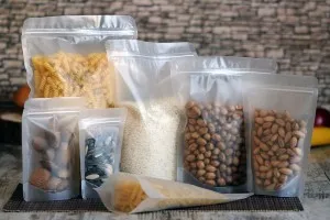 Sachets transparents de type Doypack avec fermeture zip et possibilité de fermeture parthermoscellage 200 x 50 x 300 mm - 50 pcs-5