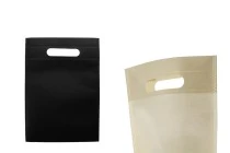 Umweltfreundliche, non woven Taschen recyclebar mit Henkel 180x260 mm - 50 Stücke Umweltfreundliche, non woven Taschen recyclebar mit Henkel 180x260 mm - 50 Stücke