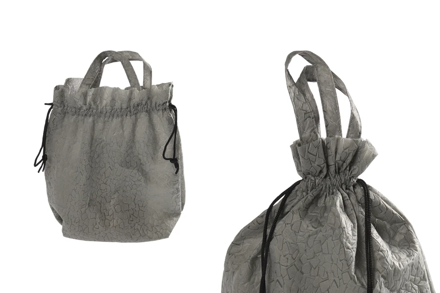 Umhängetasche non woven 43x43 cm mit schwarzer Kordel Umhängetasche non woven 43x43 cm mit schwarzer Kordel-bildabmessungen