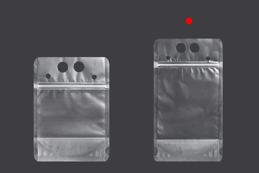 Συσκευασία τύπου Doy Pack 500 ml διάφανη με κλείσιμο zip και τρύπες για καλαμάκι και μεταφορά - 50 τμχ Συσκευασία τύπου Doy Pack 500 ml διάφανη με κλείσιμο zip και τρύπες για καλαμάκι και μεταφορά - 50 τμχ