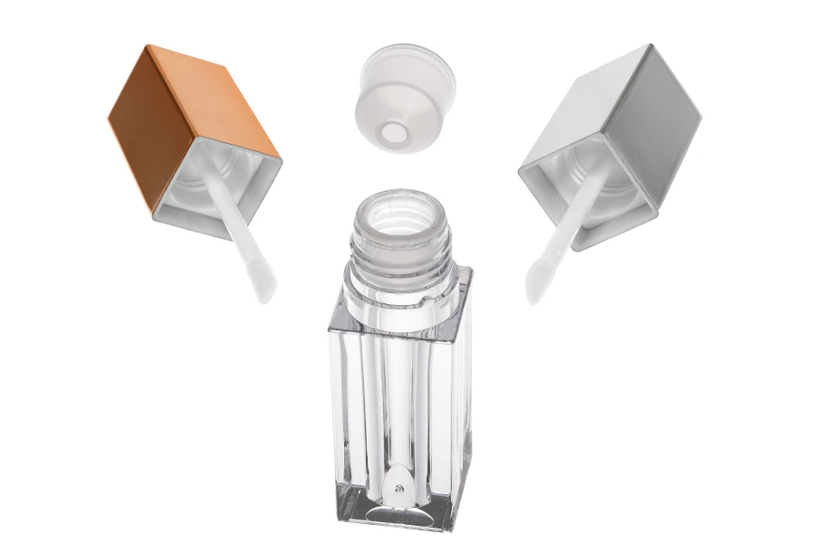 Θήκη για lip gloss 4 ml με καπάκι και αποστραγγιστήρα Θήκη για lip gloss 4 ml με καπάκι και αποστραγγιστήρα