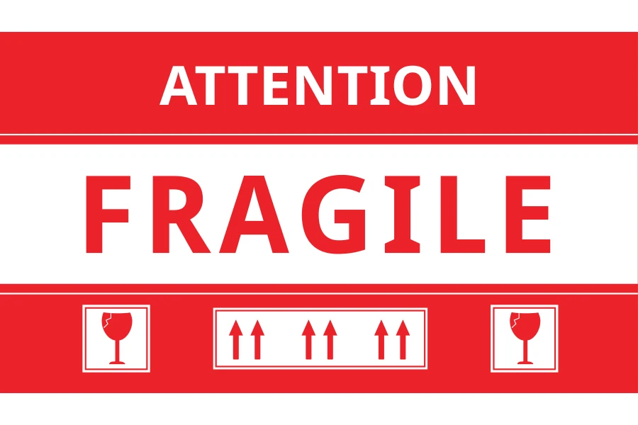 Fragile stickers (French) 15x8,5 cm - package of 100 pcs Fragile stickers (French) 15x8,5 cm - package of 100 pcs