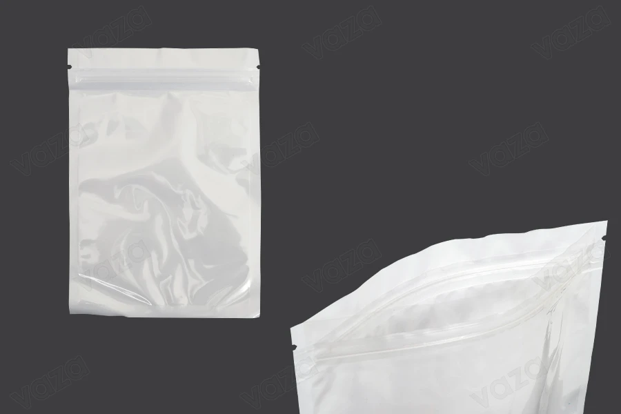 Qese plastike 150x220 mm me mbyllje zip, pjesën e pasme të bardhë dhe pjesën e përparme transparente - 100 copë Qese plastike 150x220 mm me mbyllje zip, pjesën e pasme të bardhë dhe pjesën e përparme transparente - 100 copë -
