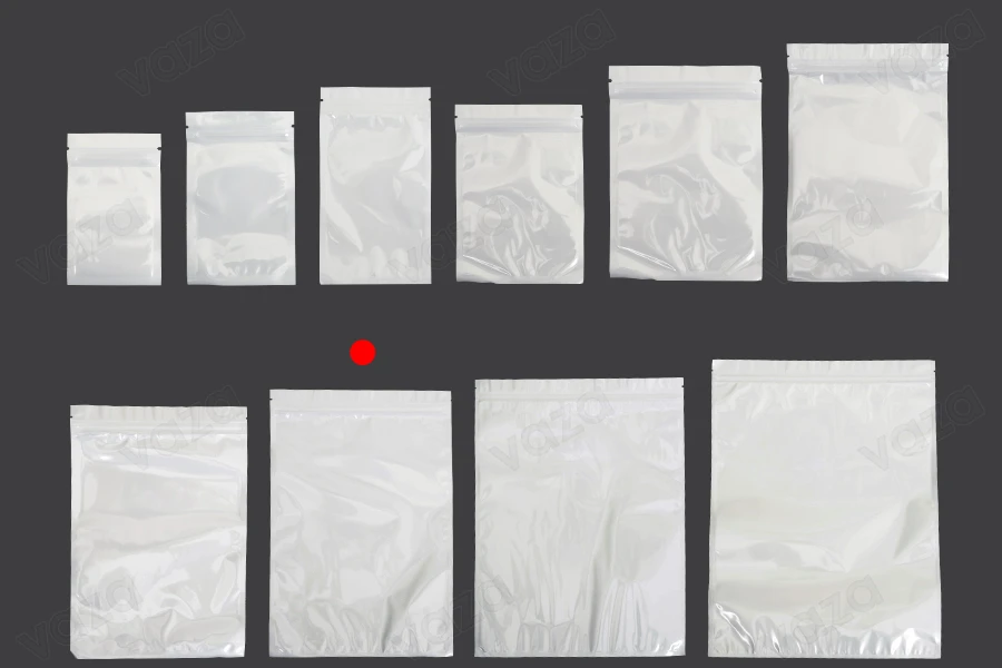 Σακουλάκια πλαστικά 220x320 mm με κλείσιμο zip, λευκή πίσω όψη και διάφανο μπροστά - 100 τμχ-εικόνα_σύνθεση