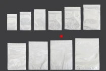 Σακουλάκια πλαστικά 260x340 mm με κλείσιμο zip, λευκή πίσω όψη και διάφανο μπροστά- 100 τμχ Σακουλάκια πλαστικά 260x340 mm με κλείσιμο zip, λευκή πίσω όψη και διάφανο μπροστά- 100 τμχ