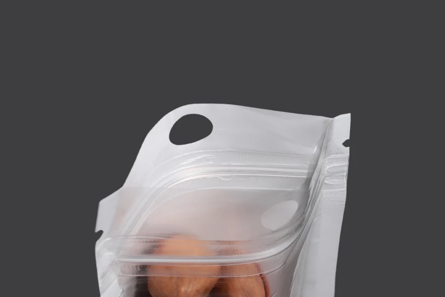 Σακουλάκια πλαστικά με κλείσιμο zip 110x160 mm, λευκή πίσω όψη και διάφανο μπροστά, με τρύπα και δυνατότητα σφράγισης με θερμοκόλληση - 100 τμχ Σακουλάκια πλαστικά με κλείσιμο zip 110x160 mm, λευκή πίσω όψη και διάφανο μπροστά, με τρύπα και δυνατότητα σφράγισης με θερμοκόλληση - 100 τμχ