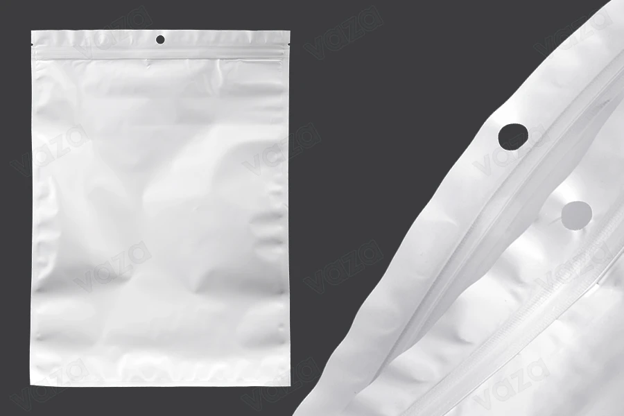 Σακουλάκια πλαστικά λευκά με κλείσιμο zip 240x340 mm, με τρύπα και δυνατότητα σφράγισης με θερμοκόλληση - 100 τμχ Σακουλάκια πλαστικά λευκά με κλείσιμο zip 240x340 mm, με τρύπα και δυνατότητα σφράγισης με θερμοκόλληση - 100 τμχ-εικόνα_προϊοντική