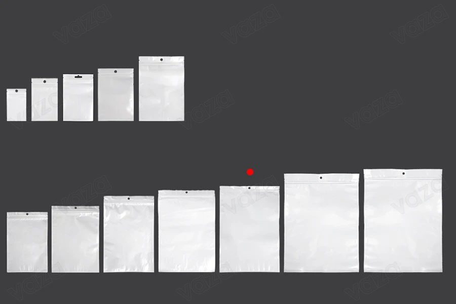 Qese plastike me mbyllje zip 240x340 mm, pjesa e pasme e bardhë dhe transparente në pjesën e përparme, me vrimë dhe mundësi vulosjeje me ngjitje termike – 100 copë.-εικόνα_σύνθεση