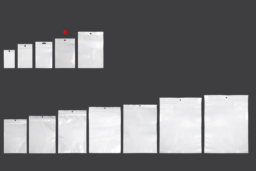Σακουλάκια πλαστικά με κλείσιμο zip 110x160 mm, λευκή πίσω όψη και διάφανο μπροστά, με τρύπα και δυνατότητα σφράγισης με θερμοκόλληση - 100 τμχ Σακουλάκια πλαστικά με κλείσιμο zip 110x160 mm, λευκή πίσω όψη και διάφανο μπροστά, με τρύπα και δυνατότητα σφράγισης με θερμοκόλληση - 100 τμχ