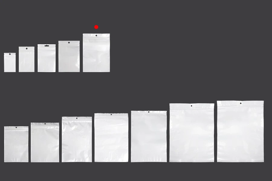 Σακουλάκια πλαστικά με κλείσιμο zip 140x200 mm, λευκή πίσω όψη και διάφανο μπροστά, με τρύπα και δυνατότητα σφράγισης με θερμοκόλληση - 100 τμχ Σακουλάκια πλαστικά με κλείσιμο zip 140x200 mm, λευκή πίσω όψη και διάφανο μπροστά, με τρύπα και δυνατότητα σφράγισης με θερμοκόλληση - 100 τμχ