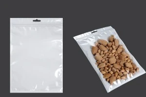 Σακουλάκια πλαστικά με κλείσιμο zip 180x260 mm, λευκή πίσω όψη, διάφανο μπροστά και τρύπα eurohole - 100 τμχ-1
