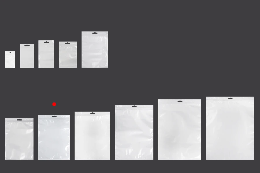 Σακουλάκια πλαστικά με κλείσιμο zip 180x260 mm, λευκή πίσω όψη, διάφανο μπροστά και τρύπα eurohole - 100 τμχ Σακουλάκια πλαστικά με κλείσιμο zip 180x260 mm, λευκή πίσω όψη, διάφανο μπροστά και τρύπα eurohole - 100 τμχ