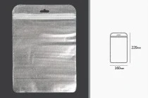 Sachets avec fermeture éclair 160 x 220 mm, dos argenté non tissé, face transparente et eurohole - 100 pcs Sachets avec fermeture éclair 160 x 220 mm, dos argenté non tissé, face transparente et eurohole - 100 pcs