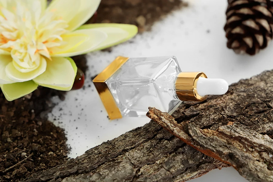 30ml Glasflasche mit Tropfer, Abtropffläche und transparentem Deckel 30ml Glasflasche mit Tropfer, Abtropffläche und transparentem Deckel-bildgruppe