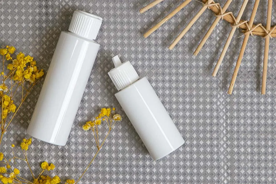 Μπουκαλάκι 50 ml πλαστικό (PP20/410) με πώμα ροής - 12 τμχ Μπουκαλάκι 50 ml πλαστικό (PP20/410) με πώμα ροής - 12 τμχ