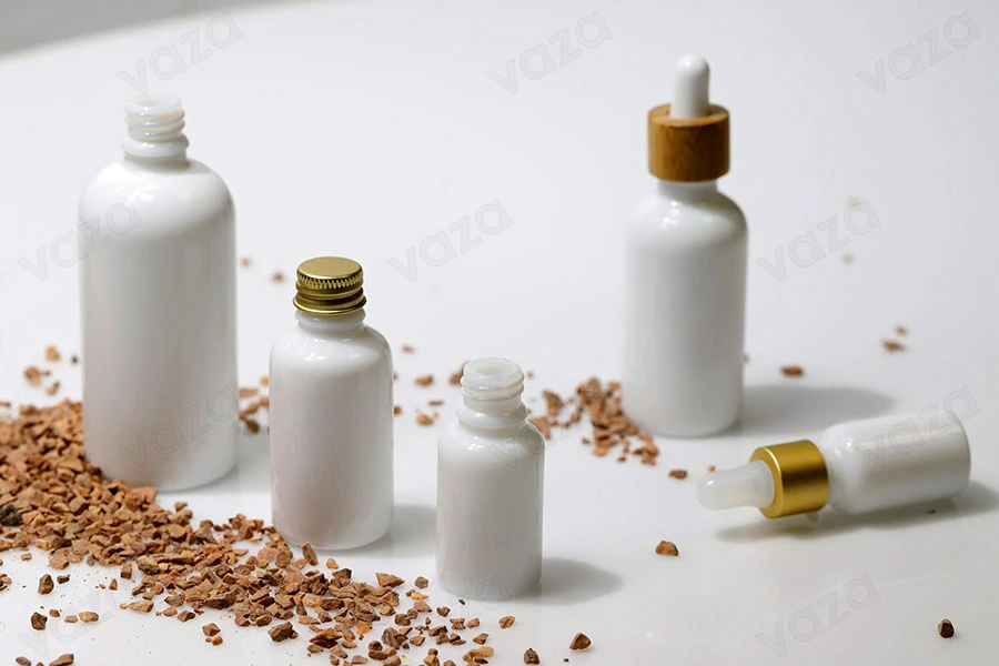 Flacon en verre blanc pour huiles essentielles 20 ml avec bec verseur PP18-photo_groupe