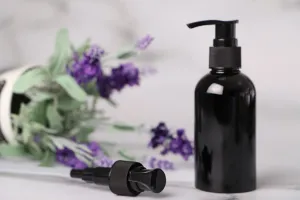 Pompa 24/410 per crema, in plastica nera con sicurezza.-3