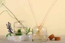 Γυάλινο διακοσμητικό δοχείο 250 ml για αρωματικό χώρου ή λουλούδια