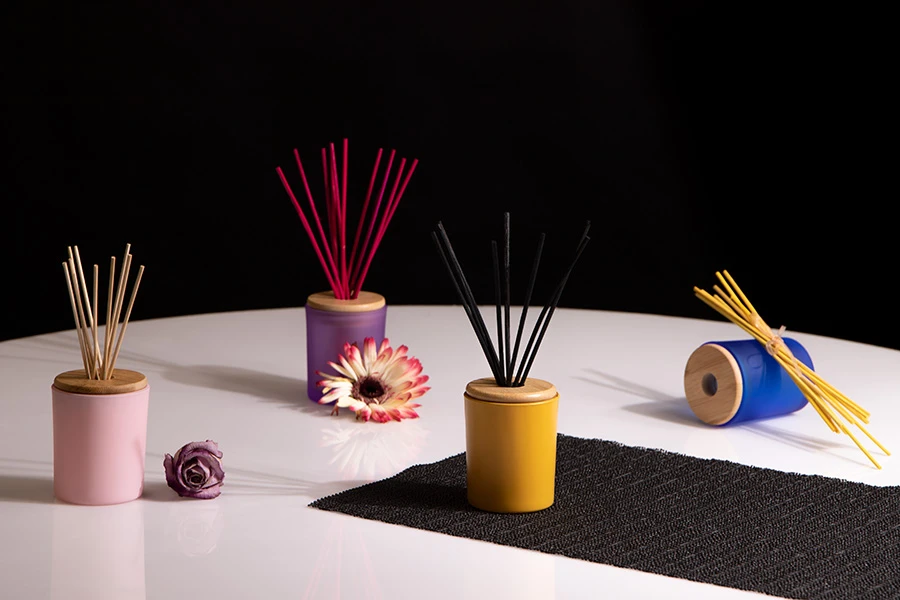 Wooden cap with rubber and hole for sticks Wooden cap with rubber and hole for sticks