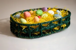Oval wicker basket, maize woven with metal wire frame in many colors in size 212x294x67-4