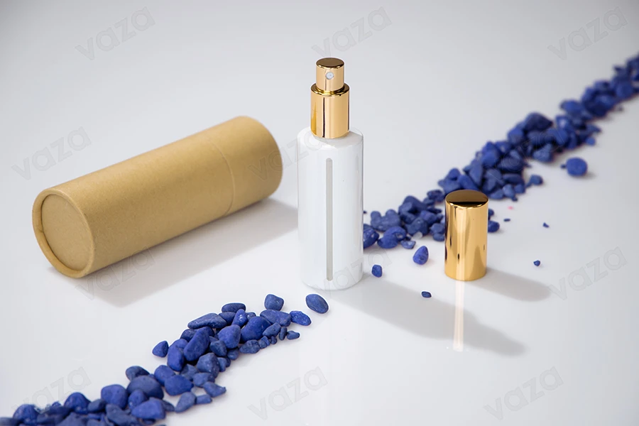 Weiße 50-ml-Parfümflasche aus Glas mit 18/415-Finish Weiße 50-ml-Parfümflasche aus Glas mit 18/415-Finish-bildgruppe