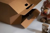 Kraft paper carrying case box with handle in size 280x200x280 mm - 20 pcs Kraft paper carrying case box with handle in size 280x200x280 mm - 20 pcs