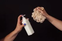 Μπουκάλι πλαστικό τετράγωνο 300ml ημιδιάφανο με αντλία (28/400) Μπουκάλι πλαστικό τετράγωνο 300ml ημιδιάφανο με αντλία (28/400)