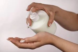 Bottiglia di plastica 500 ml semitrasparente (24/410)-3