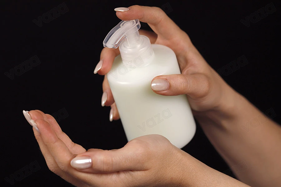 Kunststoffpumpe 28/410 weiß mit Sicherheit für Shampoo oder Cremes-bildgruppe