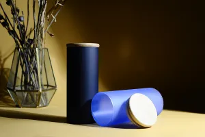 Bocal en verre 65x150 mm avec couvercle en bois de différentes couleurs-2