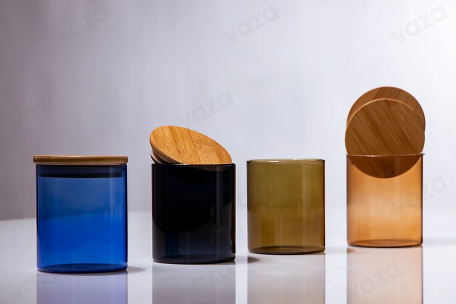 Bocal en verre 85x100 mm avec couvercle en bois et caoutchouc-photo_groupe