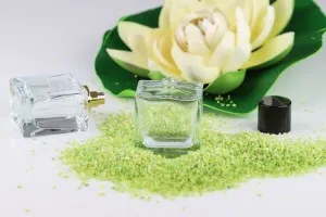 Bottiglia di profumo in vetro da 100 ml con bocchetta crimp da 15 mm.-3