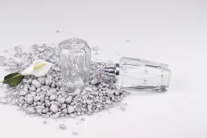 Bottiglia di profumo in vetro 100 ml con beccuccio a crimpare 15 mm in forma speciale-3