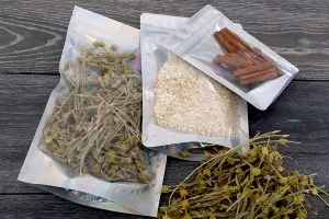 Aluminiumbeutel vom Typ Doy Pack, transparent mit Reißverschluss und der Möglichkeit, mit Heißsiegeln zu versiegeln 140x40x200 mm - 50 Stück-7