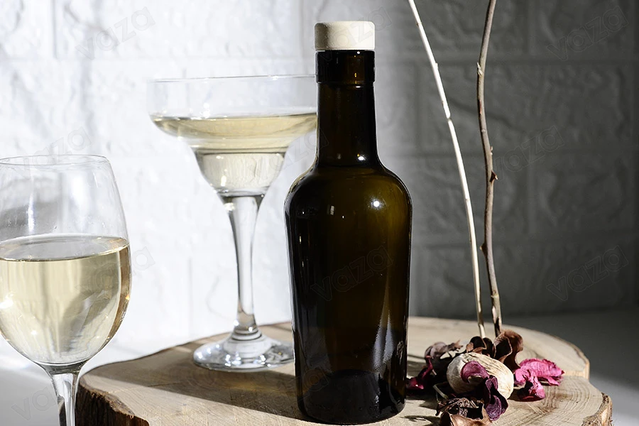 Bouteille en verre de 250 ml  de couleur caramel pour le vin et les boissons alcoolisées- 28 pcs-photo_dimensions