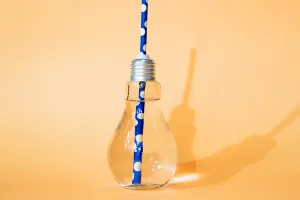 Flasche in Form einer Lampe 180ml -ohne Deckel-4