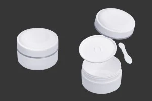 150ml Plastikglas (PP) in weißer Farbe mit Deckel, Teelöffel und Plastikdichtung-1