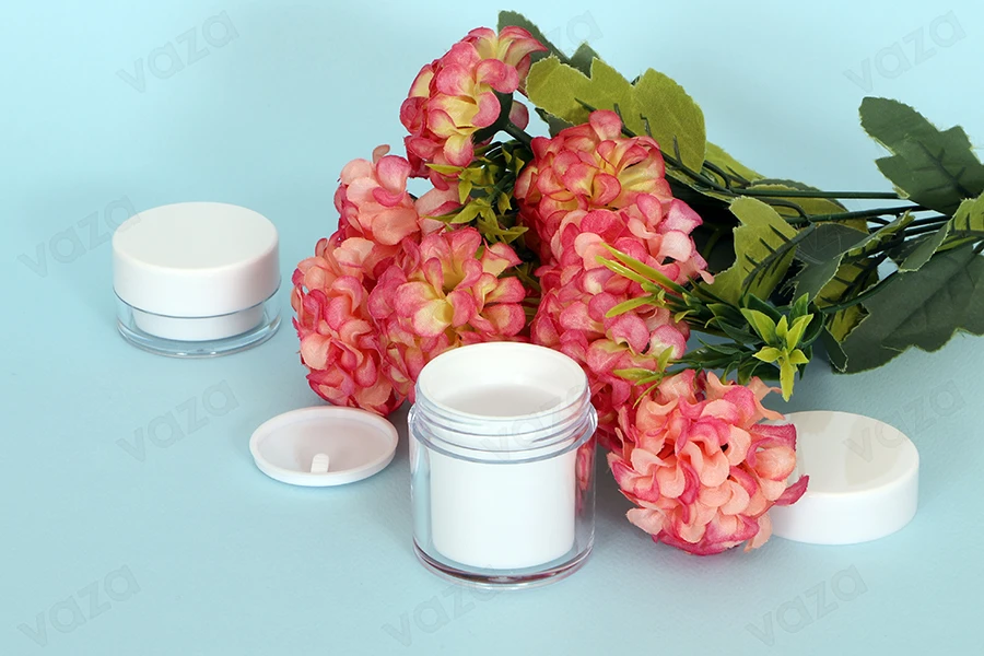 Vasetto da 15 ml in acrilico di colore bianco con guarnizione interna sul tappo e plastica nel vasetto - 6 pz-gruppo_immagini