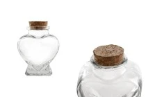 Petit pot comme faveurs de 75ml en verre avec bouchon en forme de cœur pour mariage et baptême