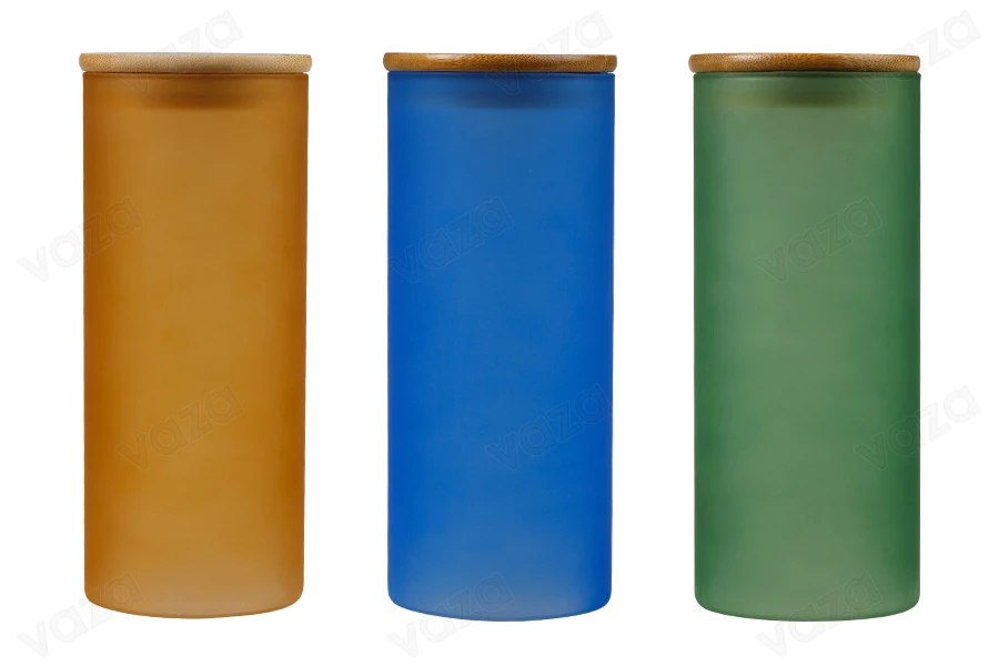 Βαζάκι γυάλινο 85x200 mm με ξύλινο καπάκι σε διάφορα ματ χρώματα-εικόνα_σύνθεση